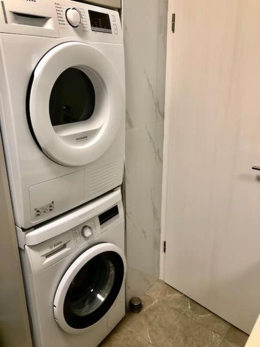Joy City Stay Vivalia V5-9 Timisoara Bagian luar foto